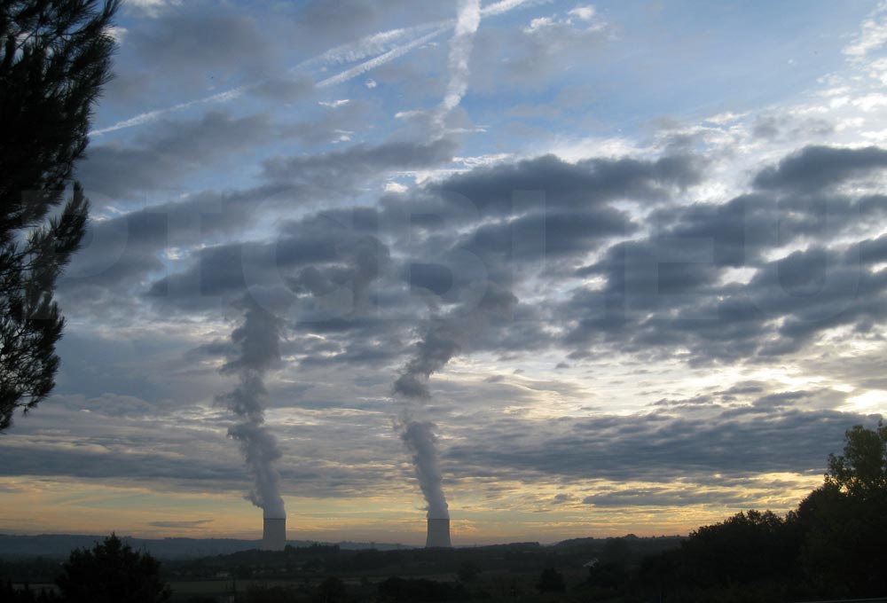 tours-refroidissement-centrale-nucléaire-de-Golfech-tarn-et-garonne-82400.jpg