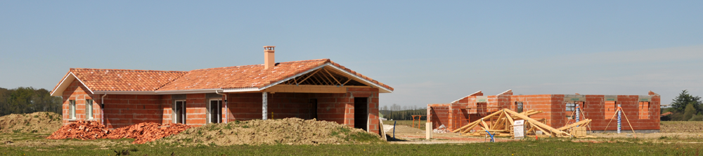 Maisons-en-construction-en-briques