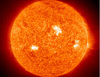 le-soleil-une-etoile-produisant-une-enorme-quantite-d-energie